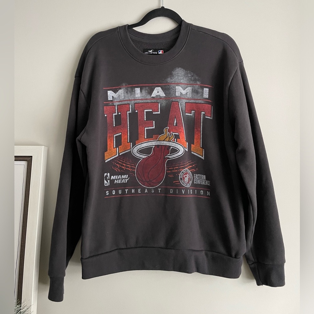 Hollister Miami Heat Crewneck